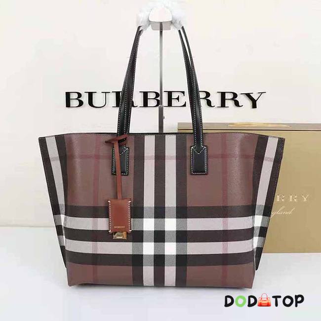 Burberry Women Medium Check and Leather Tote-Brown Size 34 x 14 x 28 cm - 1