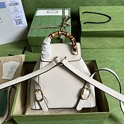 Gucci Bamboo Mini Backpack in White Size 22 x 22 x 7 cm - 3