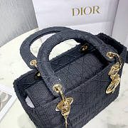 Dior Lady D-Lite Embroidered Cannage Bag Size 24 x 20 x 11 cm - 4