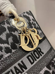 Dior Medium Lady D-Lite Bag 06 Size 24 cm - 5
