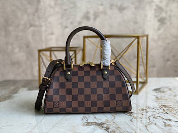 Louis Vuitton Vintage Bag Size 23 x 13 x 14 cm