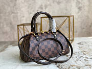 Louis Vuitton Vintage Bag Size 23 x 13 x 14 cm - 5