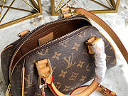 Louis Vuitton Vintage Bag Monogram Size 23 x 13 x 14 cm - 5