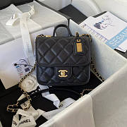 Chanel Small Flap Bag With Top Handle Black Size 17 x 20.5 x 6 cm - 1