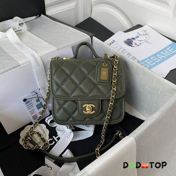 Chanel Small Flap Bag With Top Handle Green Size 17 x 20.5 x 6 cm - 1