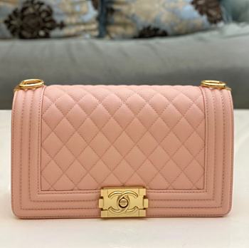 Chanel Boy Bag in Pink Size 25 cm