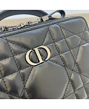 Dior Caro Box Bag With Chain In Black Size 18 x 13 x 5 cm - 2