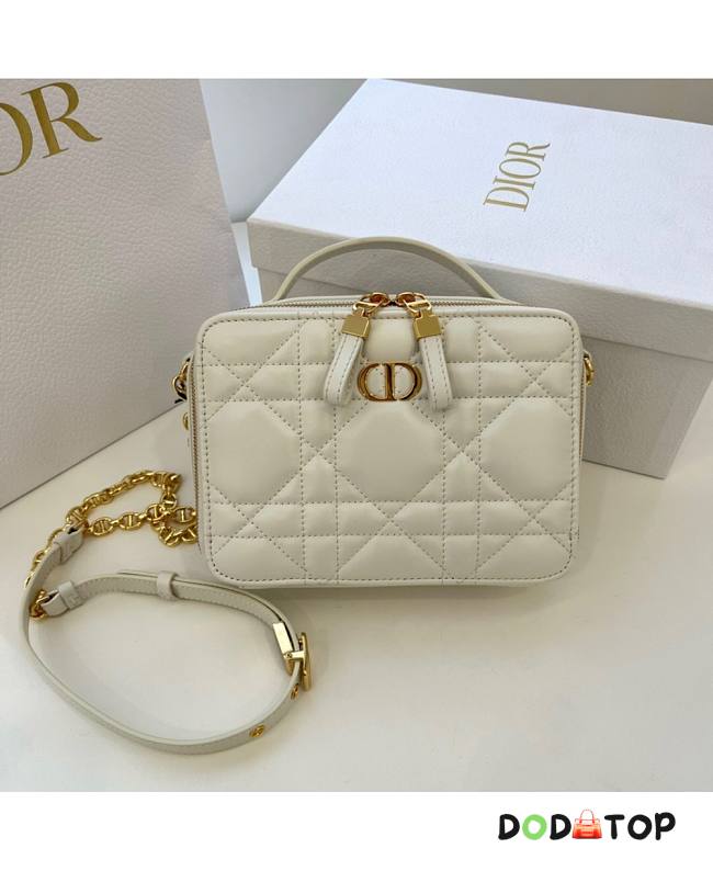 Dior Caro Box Bag With Chain In White Size 18 x 13 x 5 cm - 1