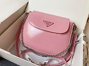 Prada Chain Bag in Pink Size 20 x 16 x 6 cm - 2
