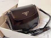 Prada Chain Bag in Black Size 20 x 16 x 6 cm - 6