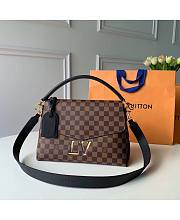 Louis Vuitton Beaubourg Size 35 x 24 x 15 cm - 1