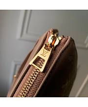 Louis Vuitton Coussin MM Size 34 x 24 x 12 cm - 6