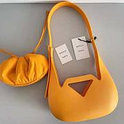 Bottega Veneta Punch Recyclable Rubber Shoulder Bag-Orange Size 17 x 27 x 5 cm - 4