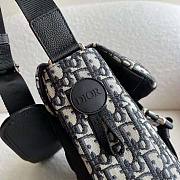 Dior Men Explorer Messenger Oblique Jacquard Bag Size 31 x 21 x 8 cm - 4