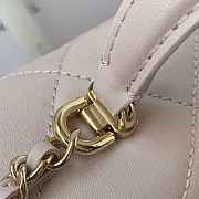  Chanel CC Flap Bag With top Handle Calfskin Light Pink Size 25 x 15 x 8 cm - 3