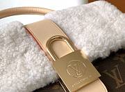 Louis Vuitton Lockme BB Size 16 x 20 x 7.5 cm - 2