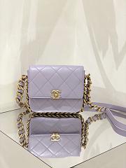 Chanel Flap Chain Bag iN Purple Size 20 × 18 × 3 cm - 1