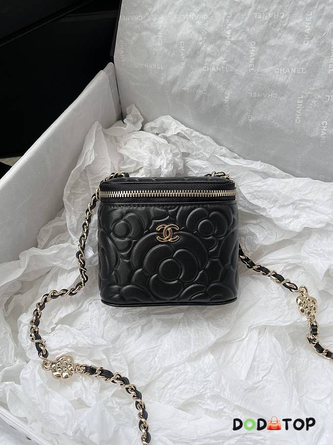 Chanel Camellia Box Black Size 10 × 9 × 7.5 cm - 1