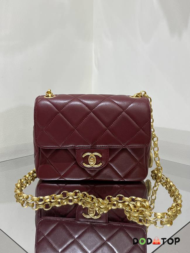 Chanel Flap Chain Bag Red Size 16 x 19.5 x 7 cm - 1