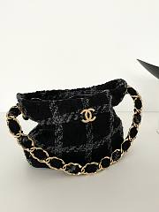 Chanel Hobo Black Underarm Wool Size 24 x 17.5 x 6 cm - 3