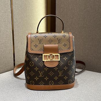 Louis Vuitton LV Dauphine Backpack Size 19 x 21 x 12 cm