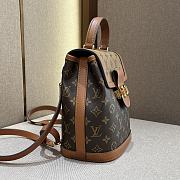 Louis Vuitton LV Dauphine Backpack Size 19 x 21 x 12 cm - 3