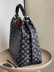 Louis Vuitton Carmel Size 35 x 40 x 17 cm - 4