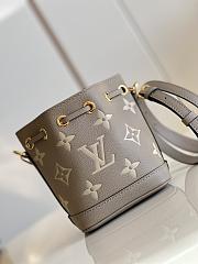 Louis Vuitton LV Nano Noé Bucket Handbag Gray Size 13 x 16 x 10 cm - 6