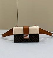 Fendi Baguette Pouch 01 Size 16 x 2 x 10 cm - 1