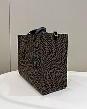 Fendi Glazed Canvas Bag Size 39 x 19 x 35 cm - 5