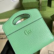 Gucci GG Marmont Top Handle Card Case Wallet Green Size 11.5 x 12.5 x 2.5 cm - 3