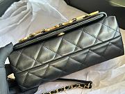 Chanel Vintage Classic Medium Black Bag Size 15 x 21 x 8 cm - 5