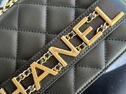 Chanel Vintage Classic Medium Black Bag Size 15 x 21 x 8 cm - 6