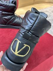 Valentino Black/White Boots - 6