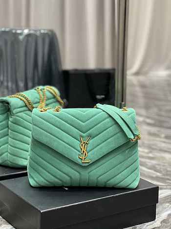 YSL Saint Laurent Loulou Medium Bag Y-Quilted Leather Green Size 32 x 27 x 11 cm 