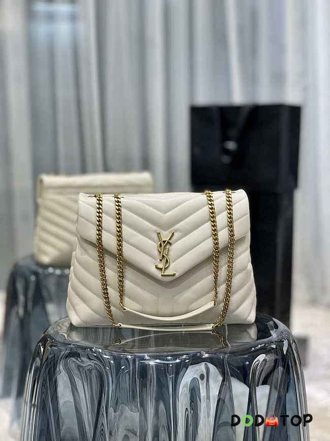 YSL Saint Laurent Loulou Medium Bag Y-Quilted Leather White Size 32 x 27 x 11 cm - 1