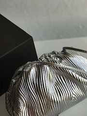 Bottega Veneta Mini Pouch Lambskin Silver Size 13 x 22 x 5 cm - 3