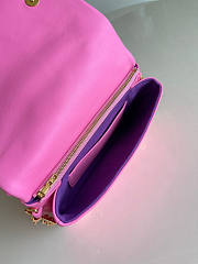 Louis Vuitton Pochette Coussin Pink Size 20 x 14 x 8 cm - 5