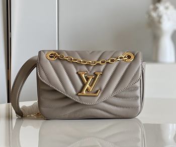 Louis Vuitton New Wave Chain Bag PM Taupe Size 21 x 12 x 9 cm
