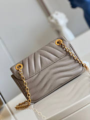 Louis Vuitton New Wave Chain Bag PM Taupe Size 21 x 12 x 9 cm - 4