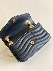 Louis Vuitton New Wave Chain Bag PM Black Size 21 x 12 x 9 cm - 4