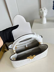 Louis Vuitton Capucines BB White Size 27 x 18 x 9 cm - 3