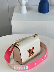 Louis Vuitton Twist PM White Size 19 x 15 x 9 cm - 6