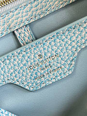 Louis Vuitton Capucines BB Blue Size 27 x 18 x 9 cm - 2