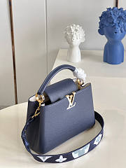 Louis Vuitton Capucines MM Dark Blue Size 31.5 x 20 x 11 cm - 4