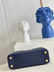 Louis Vuitton Capucines BB Dark Blue Size 27 x 18 x 9 cm - 4