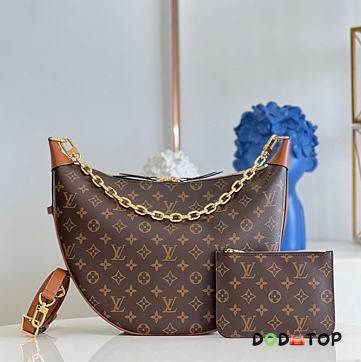 Louis Vuitton Loop 01 Size 38 x 30 x 10 cm - 1