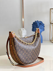 Louis Vuitton Loop 01 Size 38 x 30 x 10 cm - 4