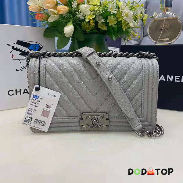 Chanel Boy Bag Cheveron In Light Grey Silver Hardware Size 25 cm - 1