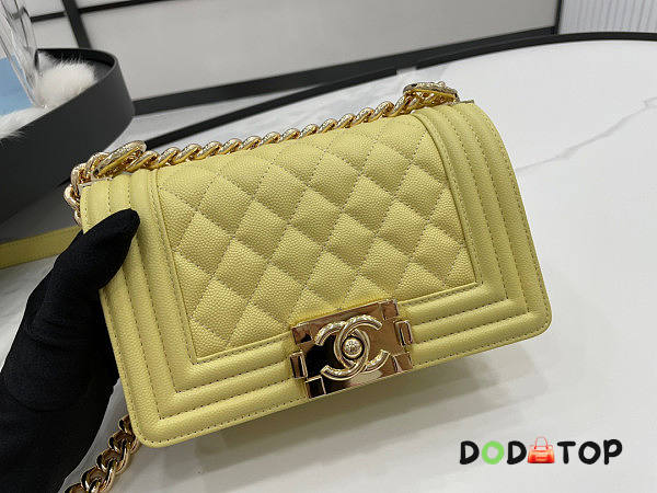 Chanel Boy Bag Caviar Gold Hardware Size 20 cm - 1